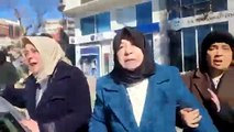 AKP Kahramanmaraş Milletvekili Nursel Kocabaş Reyhanlıoğlu kurtarma çalışmaları yapan İBB ekiplerine: İngiliz uşağı defol!