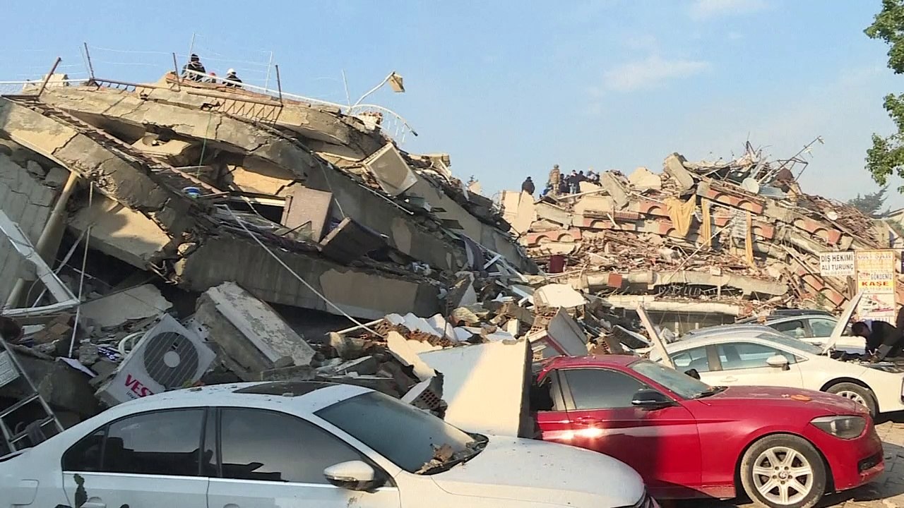 Erdbeben in der Türkei und Syrien: Inzwischen mehr als 10.000 Tote