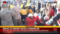 60 saat sonra enkazdan küçük yaşlardaki bir çocuk çıkarıldı