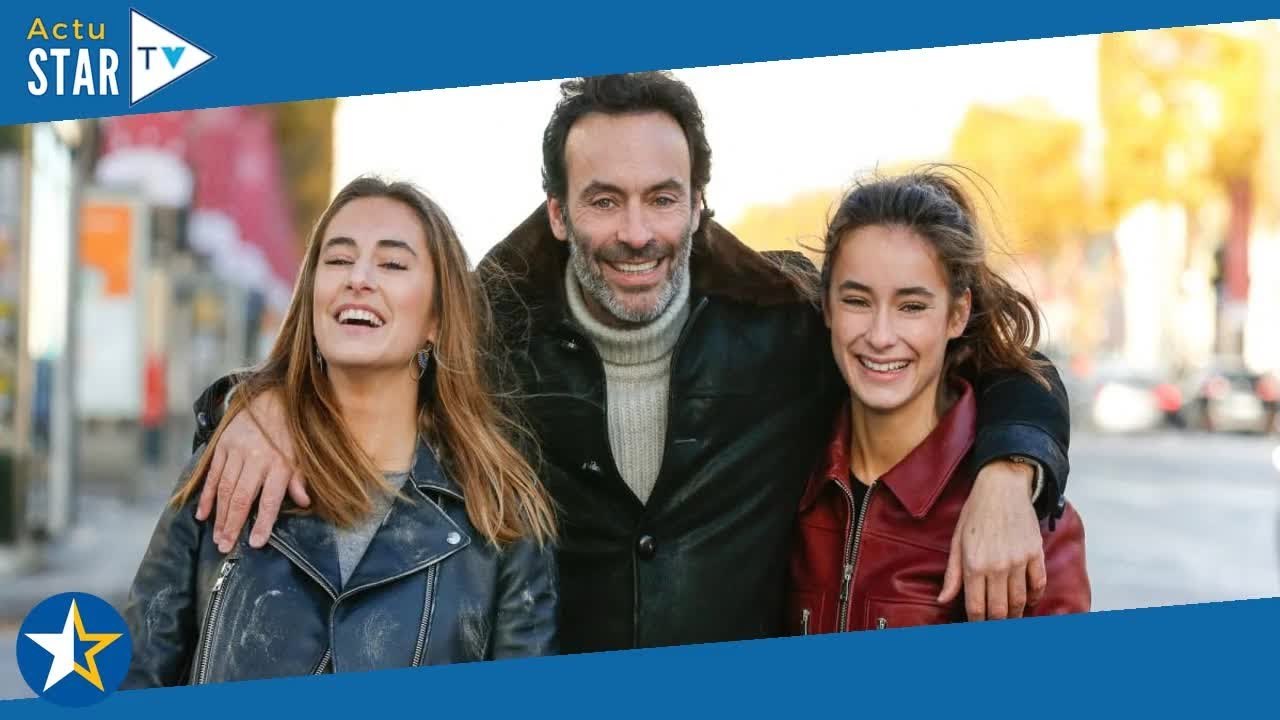 Anthony Delon : Sa fille Loup, en mini-top et cuir, s'éclate avec sa soeur Alyson... un bel annivers