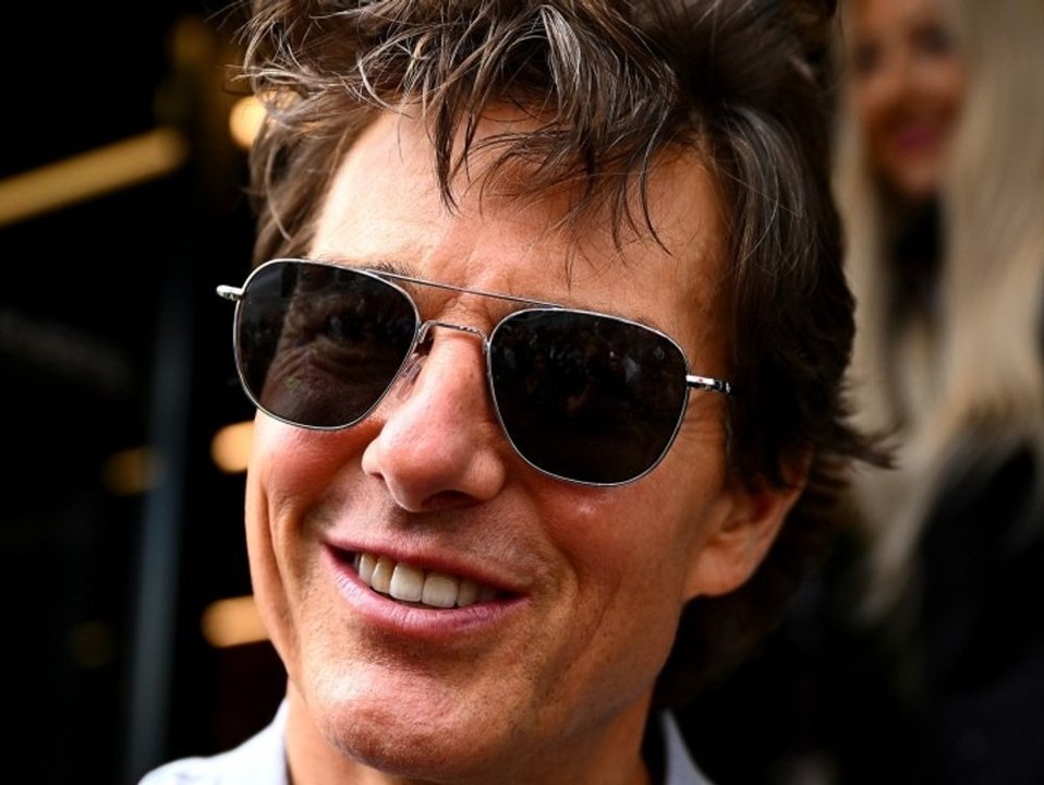 Tom Cruise unterbricht Dreharbeiten für Krönung von Charles III.