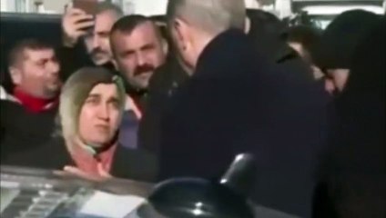 Erdoğan'dan depremzedeye: Bunlar kader planının içerisinde olan şeyler