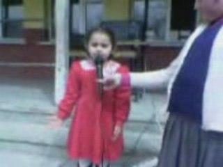 5 yaşındaki Kevser den istiklal Marşımız