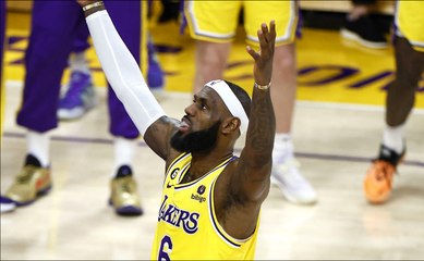 Tải video: Con este doble, LeBron James se convirtió en el máximo anotador de todos los tiempos de la NBA