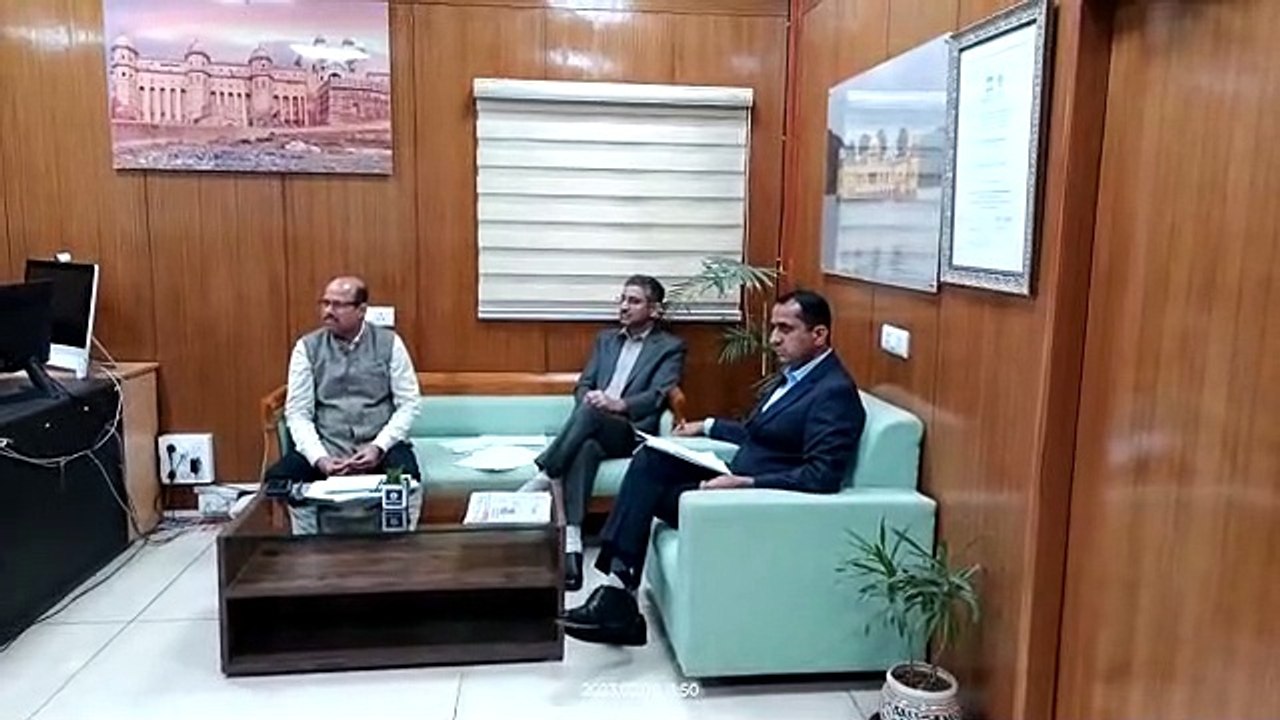 जलमहल की पाल पर लग रहे नाइट मार्केट की शर्तों की होगी जांच