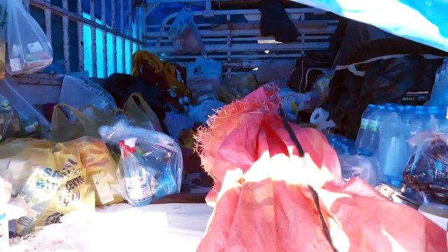 Depremzedeler acıyı SÖZCÜ Televizyonu’na anlattı: Hırsızlık yapmak zorunda bırakıldık kızım…