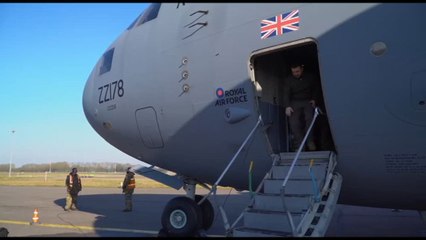 Ucraina, Zelensky ringrazia Biden e vola a Londra