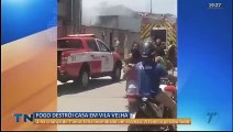 Fogo destrói casa na Grande Vitória
