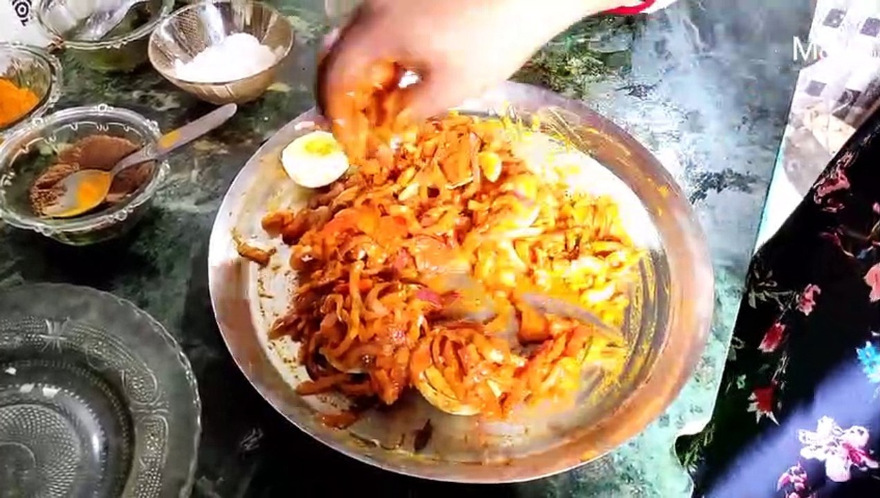 EGG PATURI BENGALI RECIPE // ডিম পাতুরি - গরম ভাতের সঙ্গে বা রুটির সঙ্গে এর স্বাদের কোন তুলনা হয় না