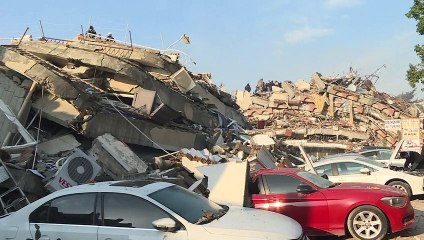 Turquía y Siria luchan contra el reloj para hallar supervivientes del sismo