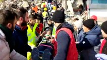 Mais 11 mil mortos pelos terremotos entre Turquia e Síria