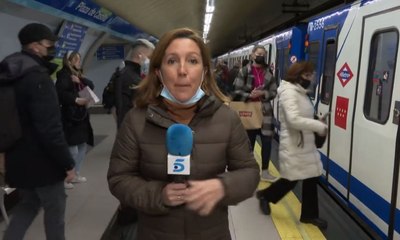 El vídeo viral de unos informativos sobre el fin de las mascarillas que ha desatado las risas: "Esto es cine"