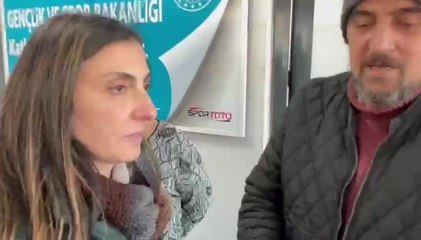 Malatyalı Depremzede, Otobüs Bileti Fiyatlarından Şikâyet Etti: "Kampanya Adı Altında 500-550 Liraya Düşürüyorlar.