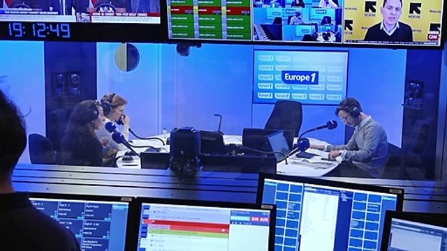 Plusieurs centaines d’agriculteurs ont défilé sur Paris contre la législation sur les pesticides