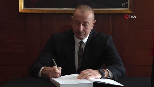 Azerbaycan Cumhurbaşkanı Aliyev: Tüm Azerbaycan halkı, kardeş Türk halkının yanındadır Aliyev, Bakü Büyükelçiliği'nde açılan taziye defterini...