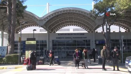 Depremde evleri hasar gören vatandaşlar şehre gelmeye başladı