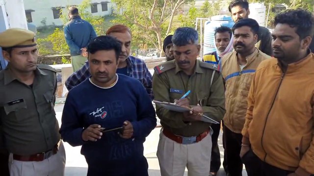 Video : 12 वीं के छात्र ने की आत्महत्या, मेडिकल बोर्ड से कराया पोस्टमार्टम