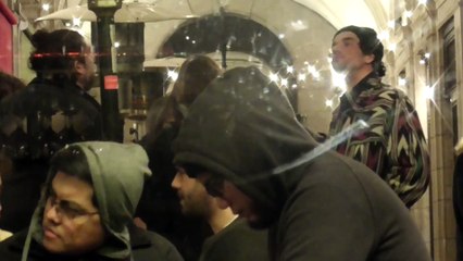 Sara Carbonero se convierte en una heroína: auxilia a una persona en plena calle