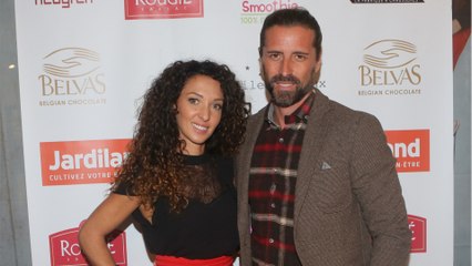 GALA VIDÉO - Emmanuelle Rivassoux (Maison à vendre) : ce célèbre chanteur avec lequel elle est mariée depuis 17 ans