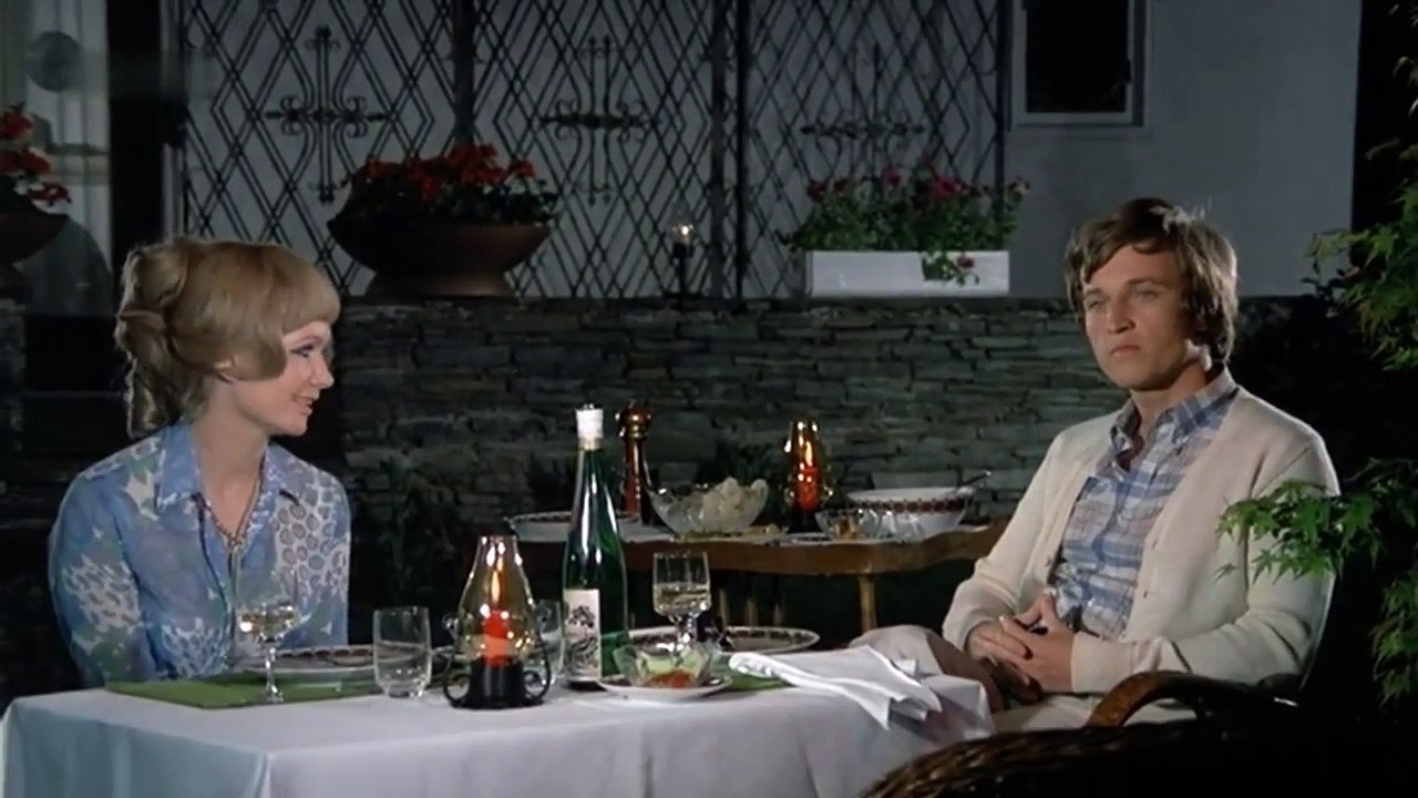 Wenn die tollen Tanten kommen | movie | 1970 | Official Clip