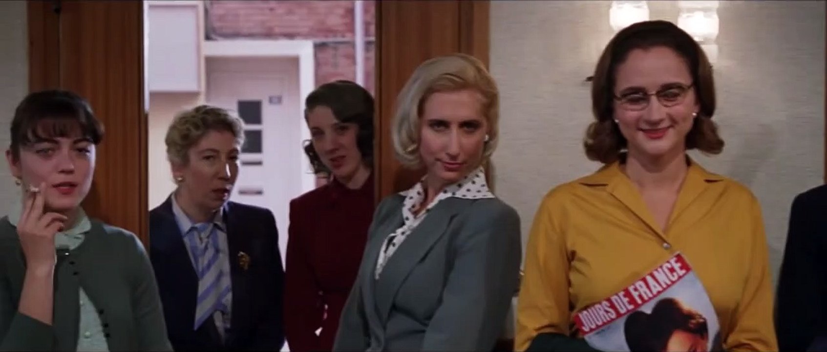 Mademoiselle Populaire | movie | 2012 | Official Trailer