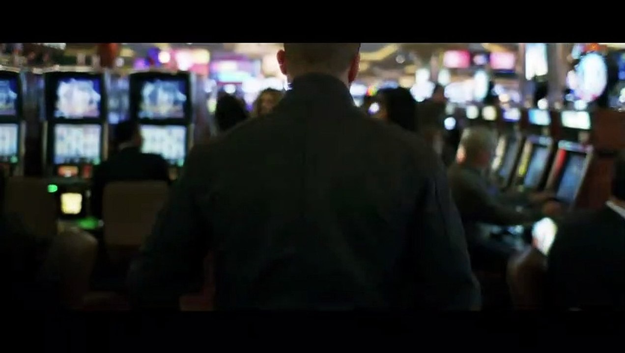 Safe - Todsicher | movie | 2012 | Official Trailer