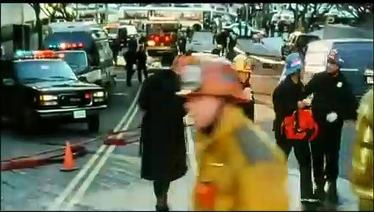 Collateral Damage - Zeit der Vergeltung | movie | 2002 | Official Trailer