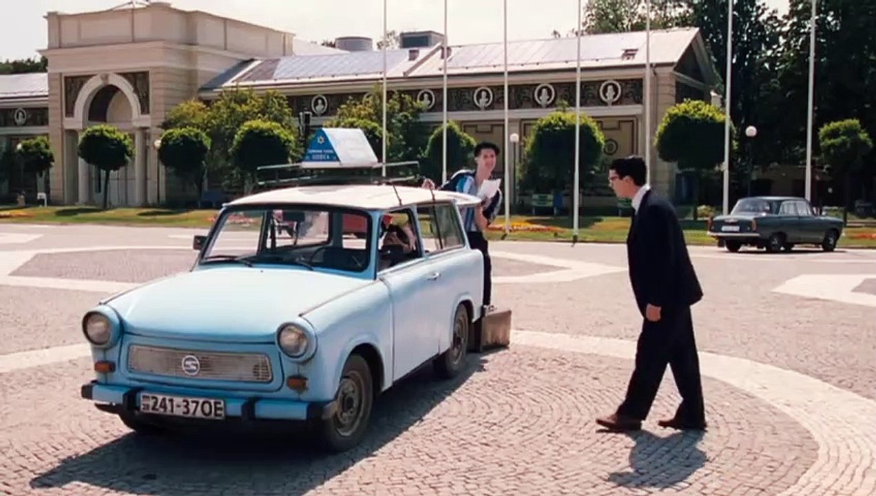 Alles ist erleuchtet | movie | 2005 | Official Trailer