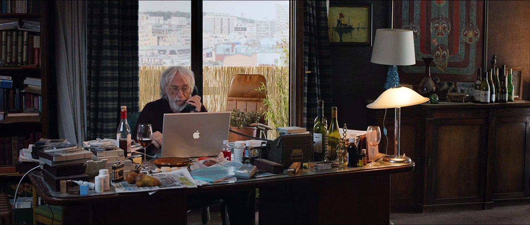 Monsieur Pierre geht online | movie | 2017 | Official Trailer