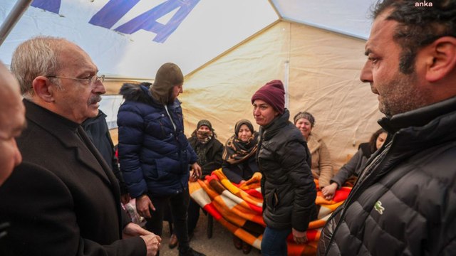 Kılıçdaroğlu’nun dinlediği bir vatandaş: Yardım geliyor diyorlar, nerede yardımlar, nerede devletimiz