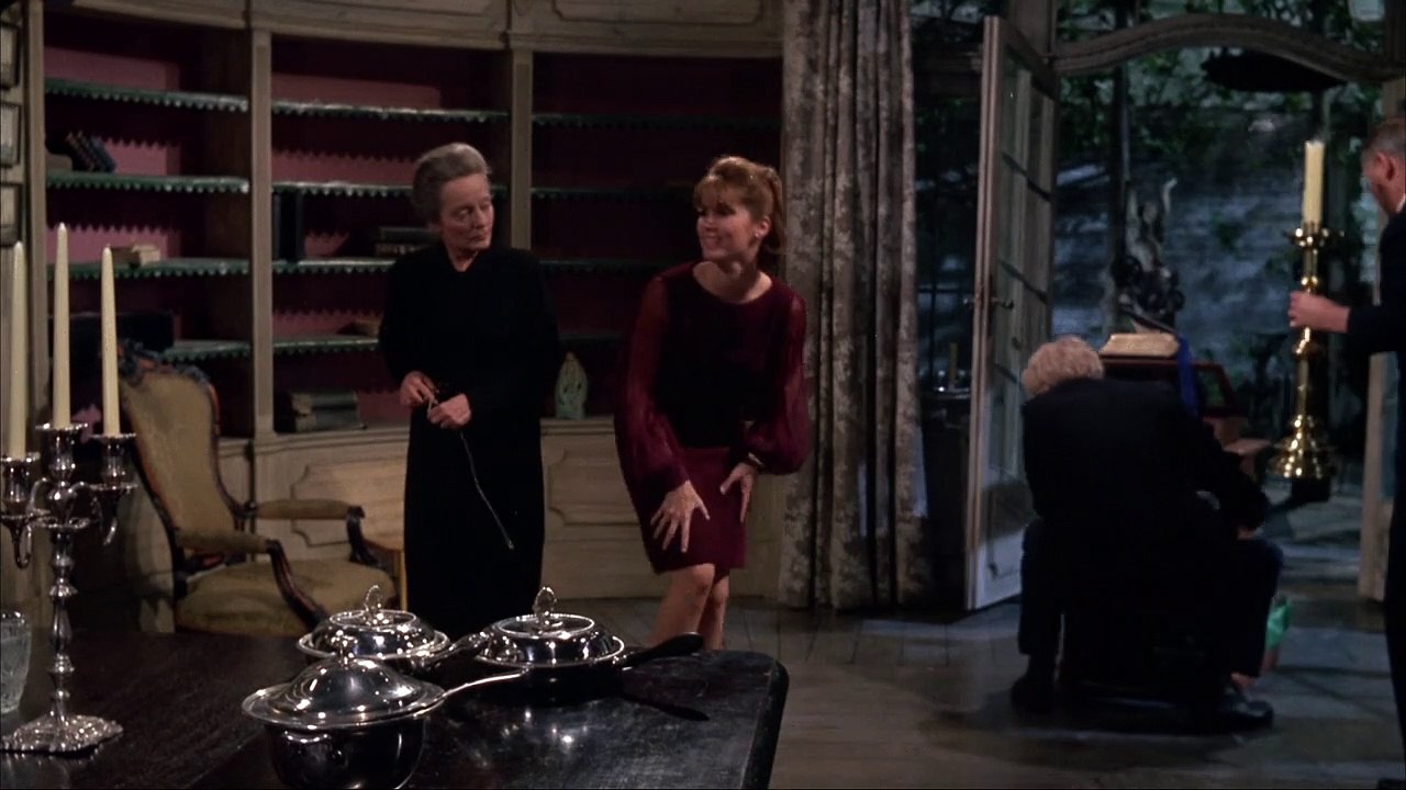 Das düstere Haus | movie | 1965 | Official Trailer