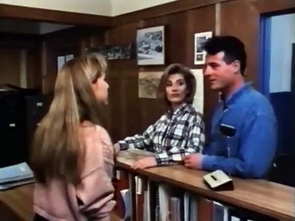 New Open Season | movie | 1994 | Official Trailer