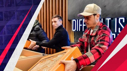 Salut! Mesut Ozil Bantu Kemasi Bantuan untuk Korban Gempa Turki