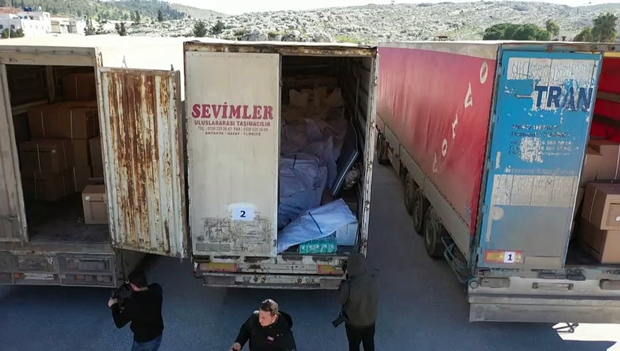 Erster erdbeben-hilfskonvoi erreicht syrisches rebellengebiet