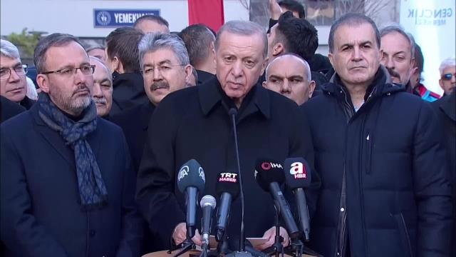 Erdoğan: Vatandaşlarımız Devletin Tüm İmkanlarıyla Deprem Bölgesinde Olduğunu Biliyor
