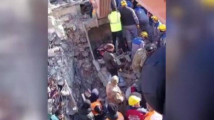 Malatya'da, 5 Yaşındaki Furkan ve 11 Yaşındaki Doğukan Kardeşler Enkazdan Kurtarıldı