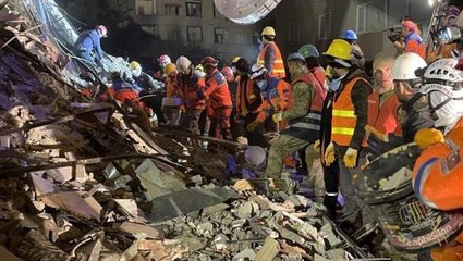 Son Dakika: Depremde hayatını kaybedenlerin sayısı 16 bin 546'ya yükseldi