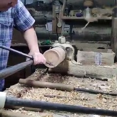 Smooth and satisfying lidded box.