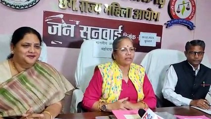 सौतेले बेटा-बहू ने 75 साल की बुजुर्ग महिला को घर से निकाला
