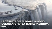 Le cascate del Niagara si sono congelate per la tempesta artica