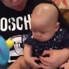 gemesnya-lihat-rafathar-malik-lagi-serius-main-sama-umi-melly-goeslow-raffi-ahmad-nagita-slavina