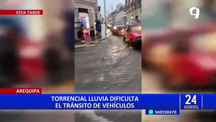 Arequipa: torrencial lluvia paraliza el tránsito