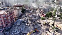 هل يمكن العثور على أحياء بعد اليوم الخامس من الزلزال؟