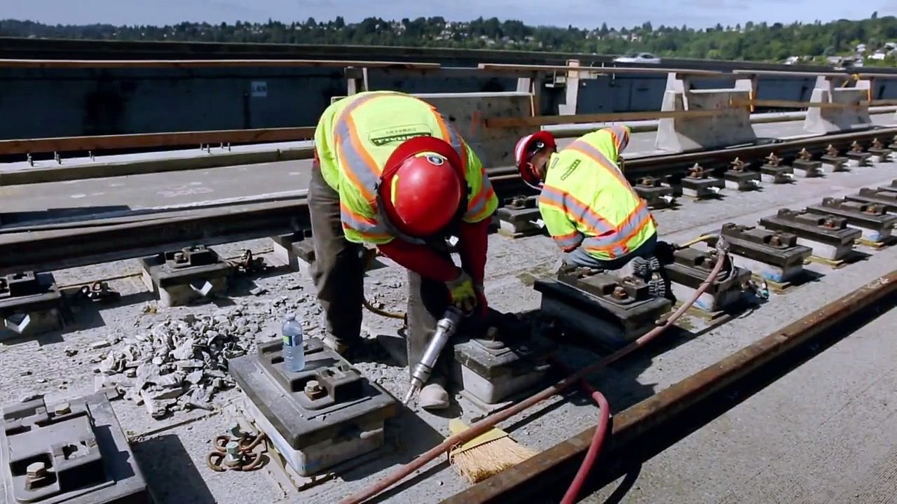 Impossible Engineering - Se8 - Ep02 - World's Strongest Ship HD Watch