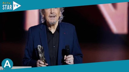 « J'ai obéi » : Serge Lama explique pourquoi il s'est rendu aux Victoires de la musique malgré sa sa