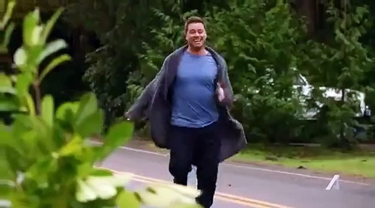 You Me Her - Se4 - Ep10 - Who We Are...and Who We Aren't HD Watch