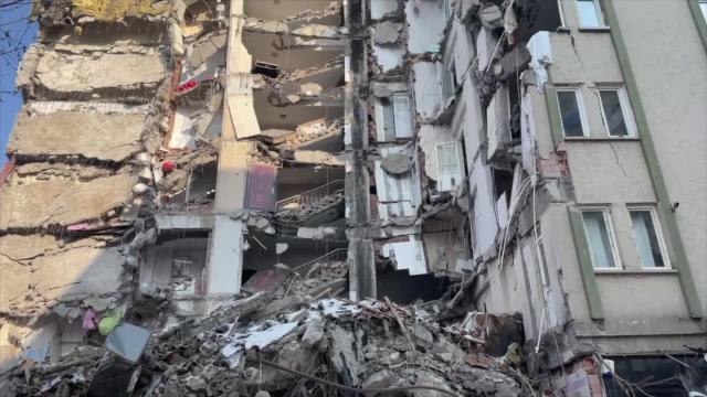 Çinli Sivil Arama Kurtarma Ekipleri Malatya'da Enkaz Altındakileri Aramaya Devam Ediyor