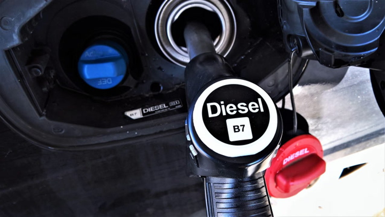 Spritpreise: Darum werden Benzin und Diesel günstiger