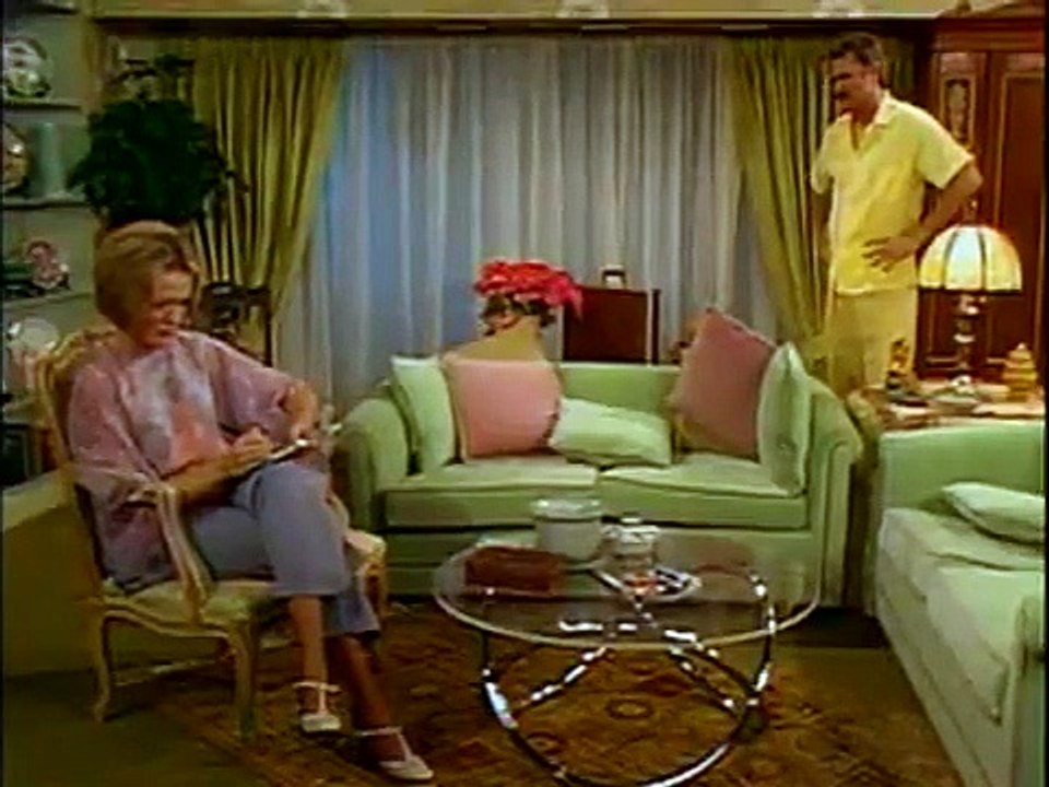 Mary Hartman, Mary Hartman - Se2 - Ep72 HD Watch