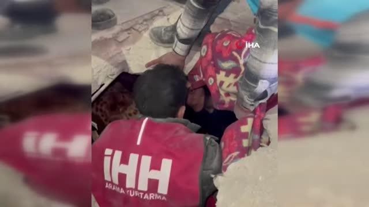 Depremin 83. saatinde enkazın altından sağ çıkarıldı: "Size kahve yapacağım"